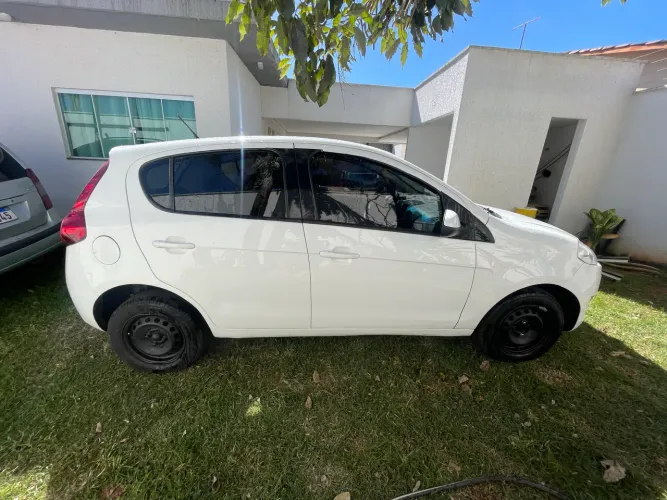 Fiat Palio Attractive 1.0 EVO Fire Flex 8V 5P 2016