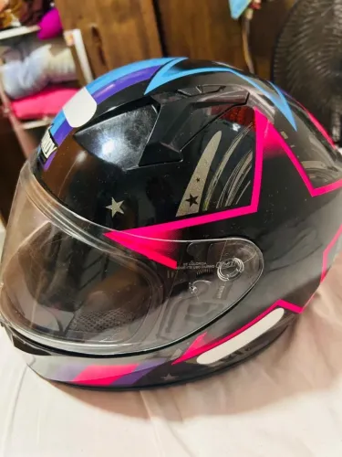 Capacete