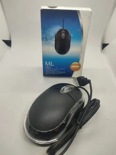 Mouse USB Óptico Convencional com Design Ergonômico