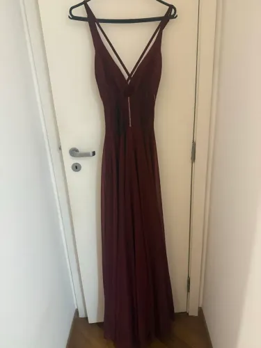 Vestido trajes finos tamanho p (veste M) ideal madrinha brilhoso