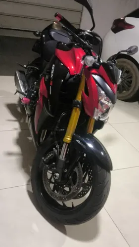 Vendo GSX 1000 ANO 2019