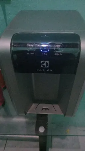 Purificador eletrolux semi novo 300$