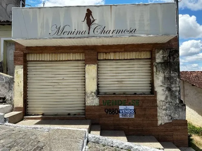 Casa pronta para Comercio em São Cristóvão - Ladeira da Prefeitura