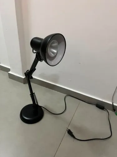 Luminária De Mesa Articulada Grande Com Base Leitura Estudo Startec