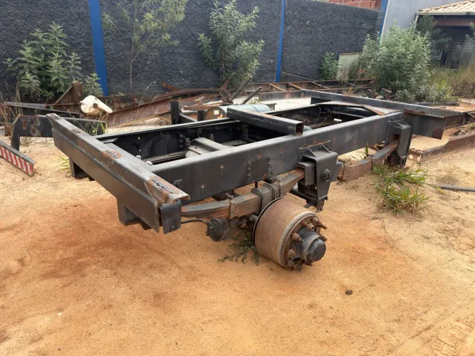Vendo truck para caminhão Mercedes completo 