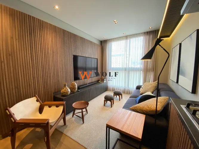Apartamento ALTO PADRÃO à venda 2 dormitórios, 2 vagas AO LADO DA BEIRA-MAR - Estreito, Fl
