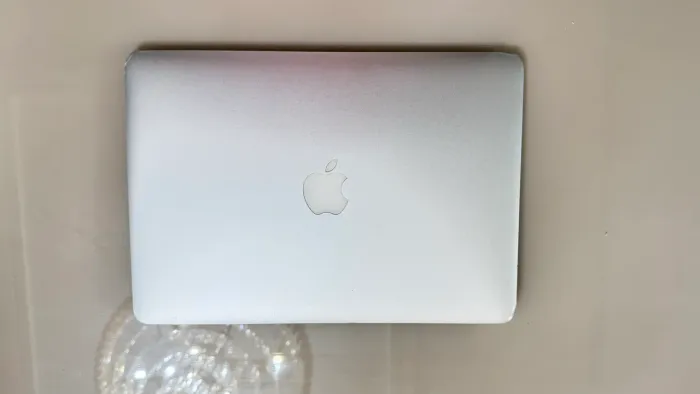 Vendo MacBook Air 13? 2015 8GB RAM 128GB Completo com Carregador - Excelente Estado