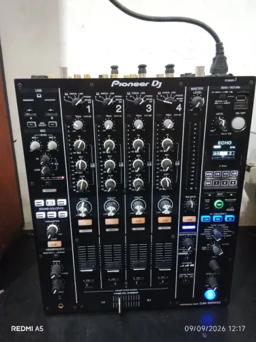 DJM 900 nexus 2 Pioneer 
