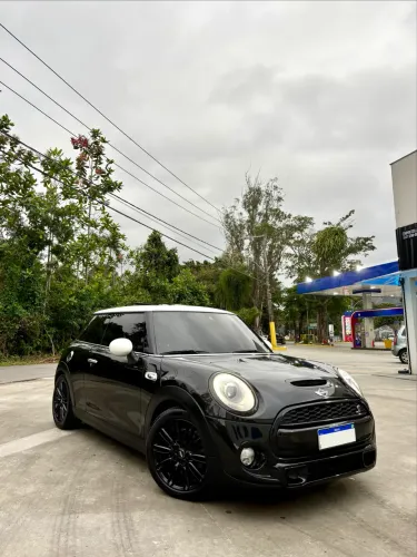 Mini Cooper S 2.0 Turbo 16V 3P Aut. 2015