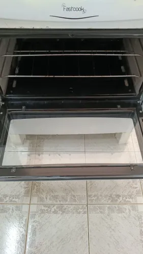 Vendo fogão 5 bocas automático, ótimo fincionamento, marca Atlas fastcook