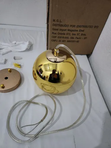 Par de Luminárias Pendentes Globo Dourado 15cm - Novas na Caixa!