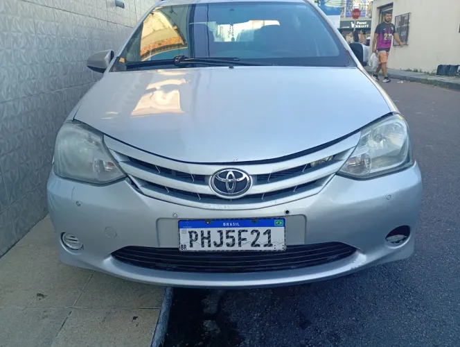 Toyota Etios X Sedan 1.5 Flex 16V 4P Mec. 2016