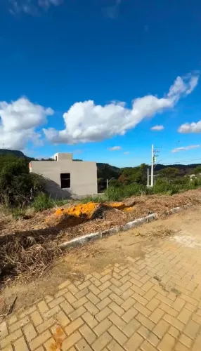 Lote em Ibiraçu - 326 m² - pagamento parcelado
