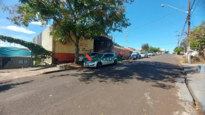 Barracão à venda em Cambé, Parque Residencial Ana Rosa, com 330 m²