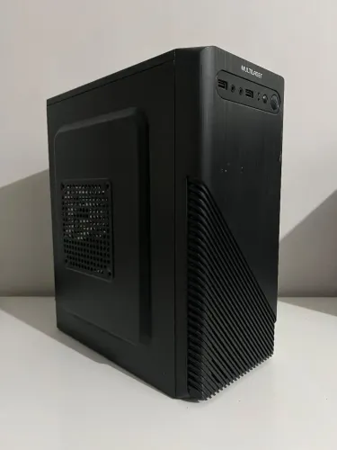 PC i3 + 8GB RAM + HD 500GB