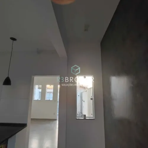 Casa para venda com 90 m² e 2 quartos em Jardim Vânia Maria, Bauru - SP