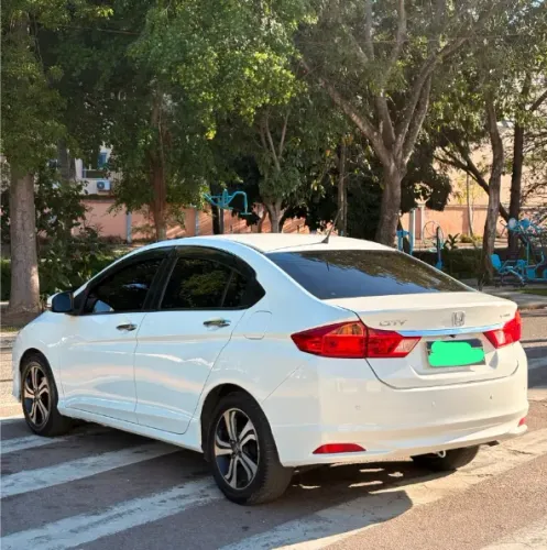 Honda City Sedan EXL 1.5 Flex 16V 4P Aut. 2015