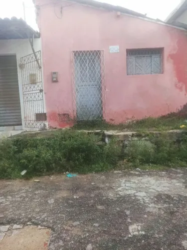 Vendo casa no bairro das Quintas