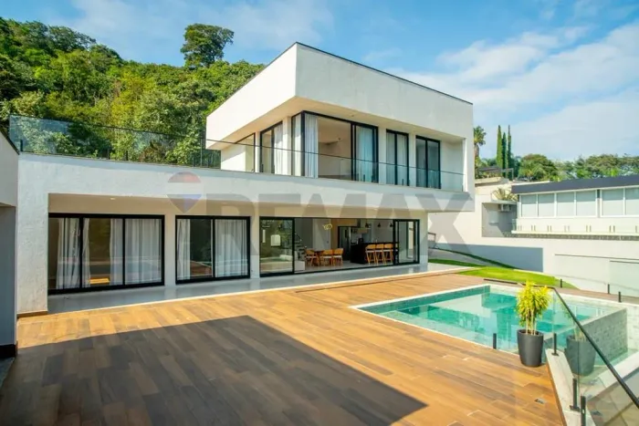 Casa 5 dormitórios à venda, 305,39m² por R$ 3.190.000 - Alpes de Atibaia - Atibaia/SP