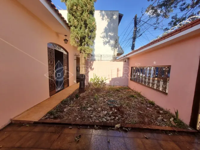Casa térrea 4 dormitórios e piscina a venda e locação na Vila Monte Alegre