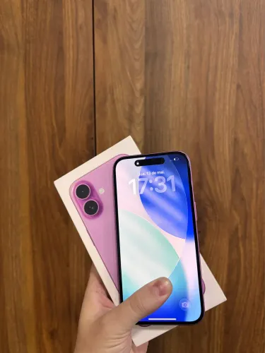 iPhone 16 rosa seminovo com garantia - levo até sua casa