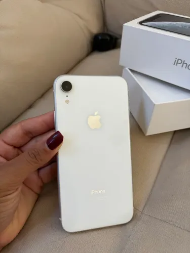 iPhone XR