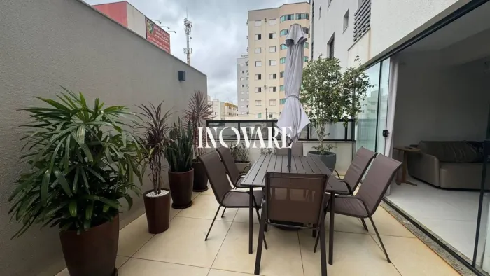 Apartamento com 2 dormitórios para alugar, 93 m² por R$ 4.700/mês - Santa Mônica - Uberlân