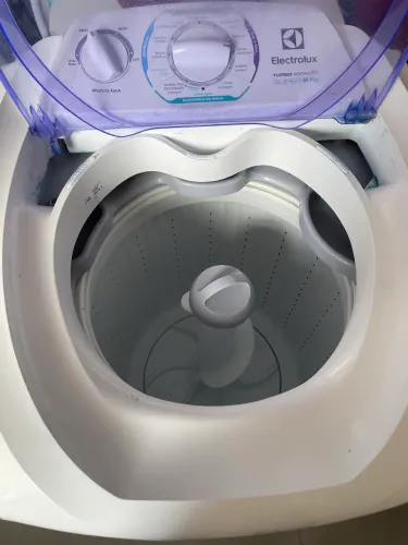 Vende-se Máquina de lavar 8kg Electrolux Usada