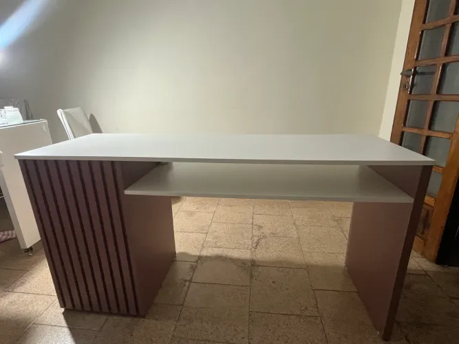 Mesa de nail designer ou estudo