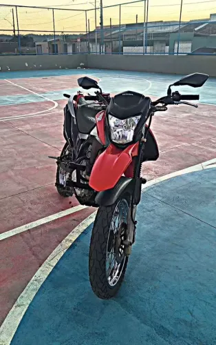 Bros 160