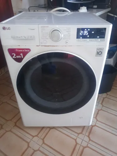 Lava e Seca Lg Inverter Direct Drive 11/7Kg 220V Usada no Estado. Leiam!