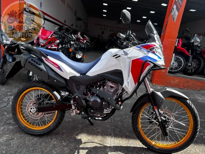 XRE 300 SAHARA ADV 0*KM *MOD2027* BRANCA 2026/2027