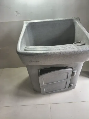 Tanque gabinete precinho pra sair