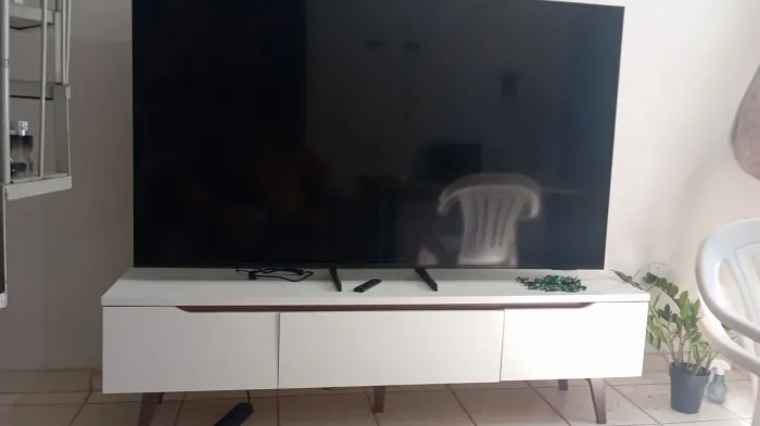 Tv 75 polegadas Samsung com rack