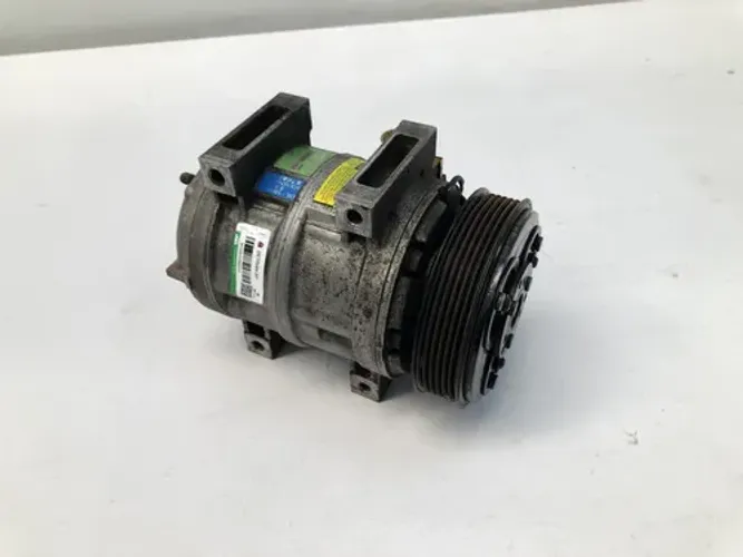Compressor Ar Condicionado Volvo V40 T4 2.0 Turbo 2000 2004
