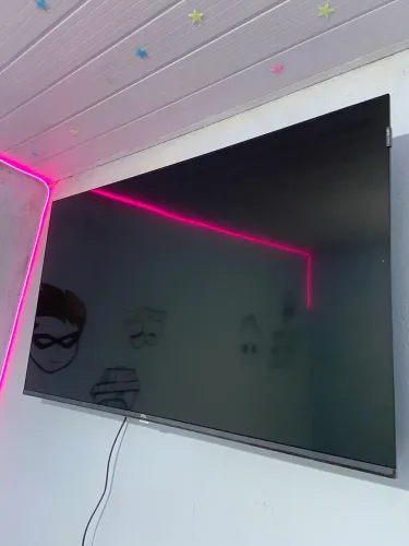 TV TCL 43