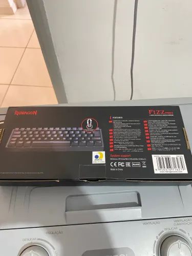 Teclado Mecânico Redragon Fizz Pro K616 RGB 60% Bluetooth/USB Switch Brown