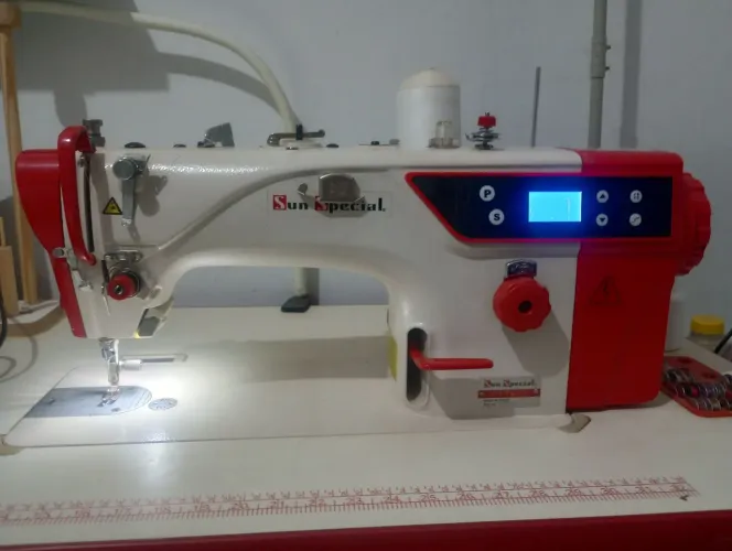 Máquina Costura Reta Industrial 