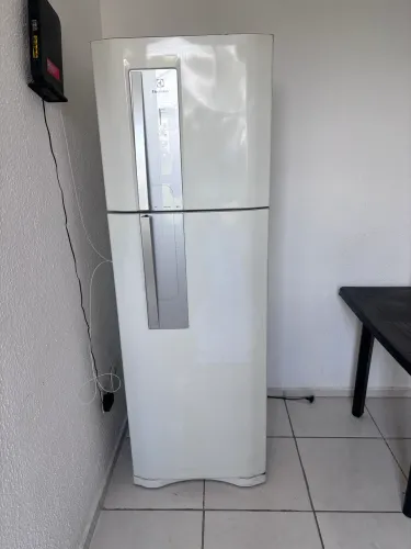Geladeira Eletrolux frost free