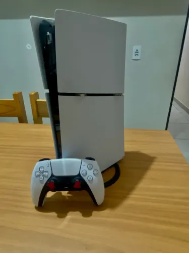PS5 825GB