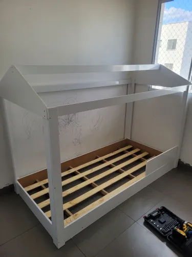 VENDE-SE CAMA CASINHA