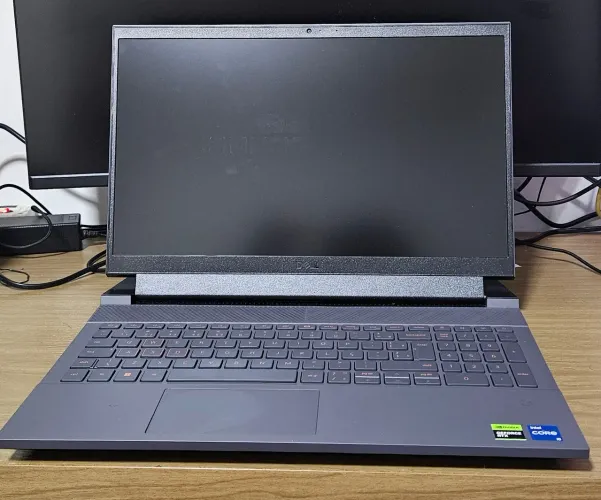 Dell G15 5530
