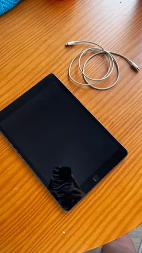 ipad 9a geração (2023) 64gb cinza espacial