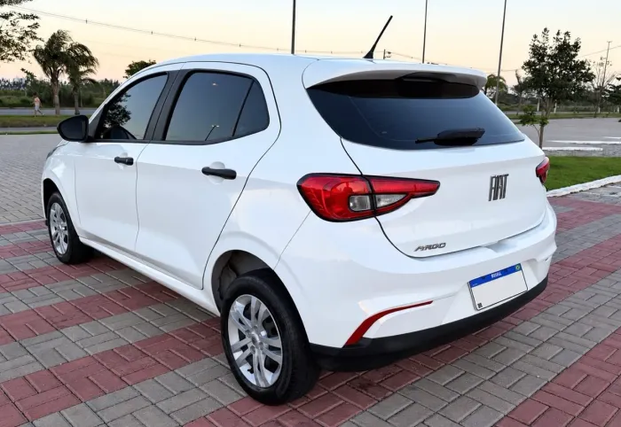 Fiat Argo 1.0 6V Flex. 2024