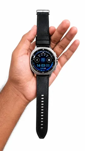 Samsung SmartWatch 8 Classic 6 meses de uso, carregador, caixa, manual.