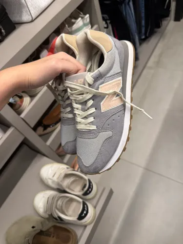 Tênis new balance 574, tamanho 37