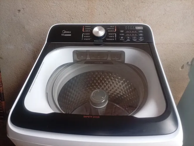 Vendo máquina de lavar 13 kilos