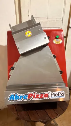 Abridora de massa Pietro