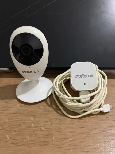 Câmera Intelbras Mibo Wi-Fi 