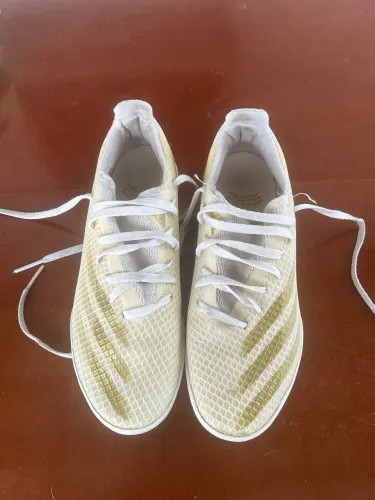 Chuteira futsal adidas ghosted